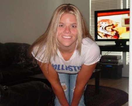 Bonnie Anderson Photo 16