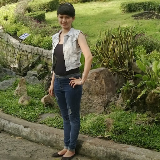 Trinh Trinh Photo 32