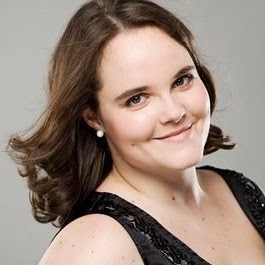 Rebecca Meier Photo 13