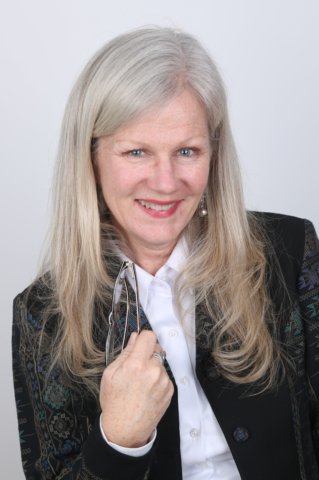 Martha Young Photo 30