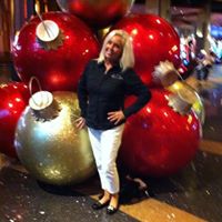 Debbie Redmond Photo 6