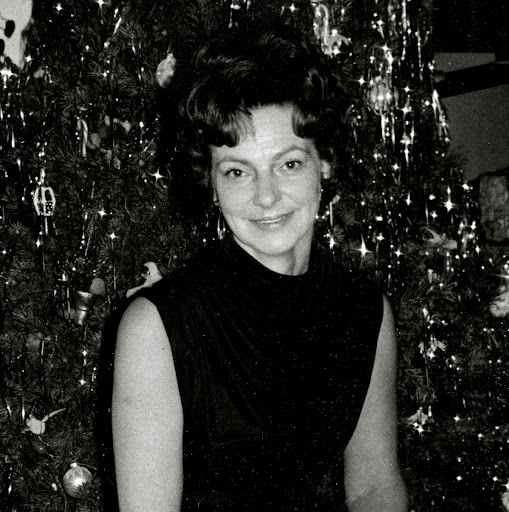 Joan Macdonald Photo 34