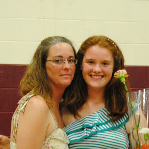 Susan Thurlow Photo 19