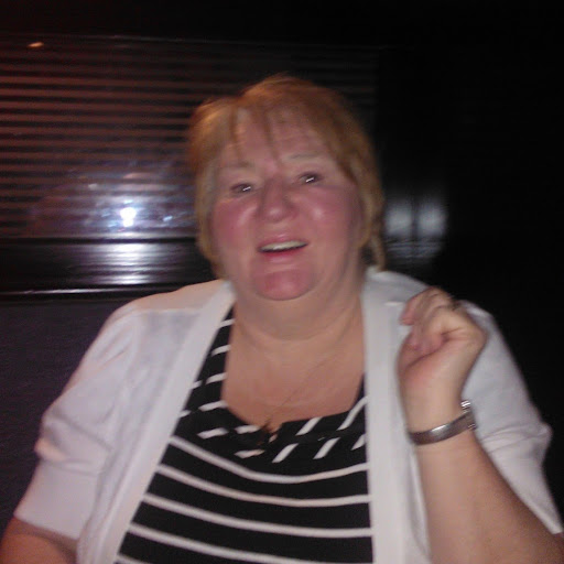 Carol Walton Photo 11