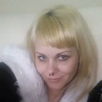 Robyn Crane Photo 10