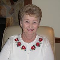 Maxine Webb Photo 20