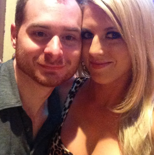 April Nichols Photo 15