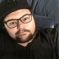 Kyle Wolfe Photo 11