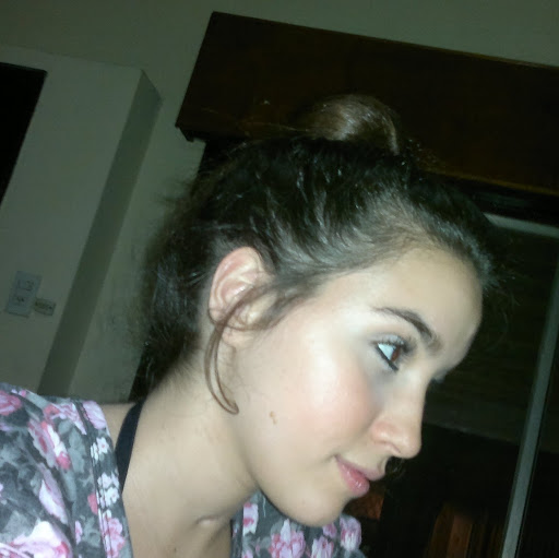 Camila Gomez Photo 35