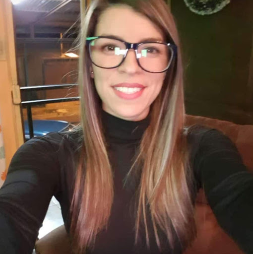Daniela Robles Photo 9