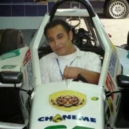 Nicolas Tovar Photo 21