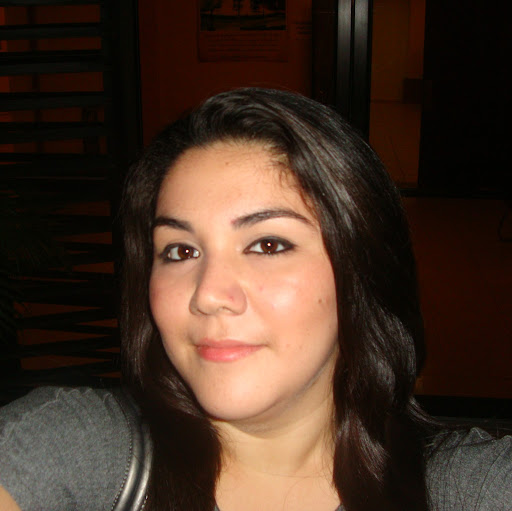 Arleen Gomez Photo 24