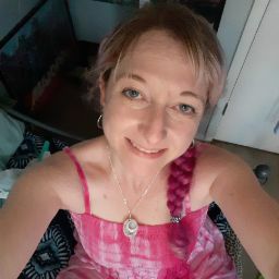 Tracey Taylor Photo 35