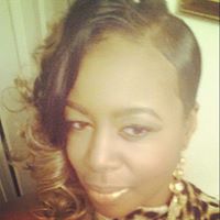 April Simmons Photo 19