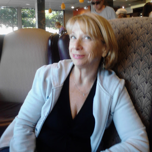 Debby Torres Photo 8