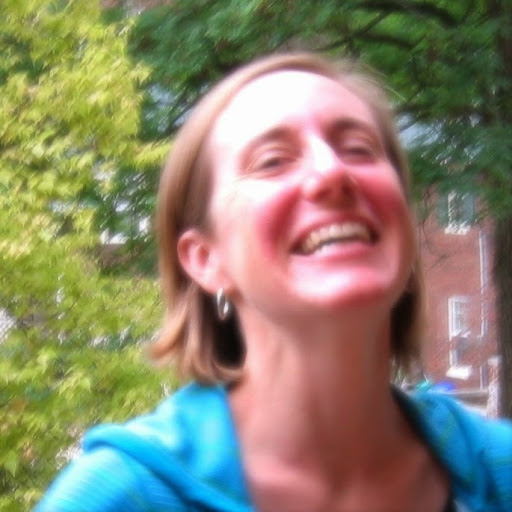 Allison Mckenna Photo 15