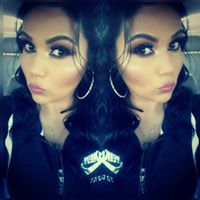 Kelly Suarez Photo 16