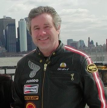 Dean Hansen Photo 19
