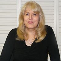 Lorraine Bush Photo 4