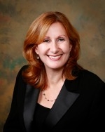 Elizabeth Gray Photo 3