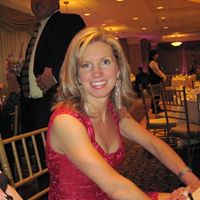 Amy Ernest Photo 16