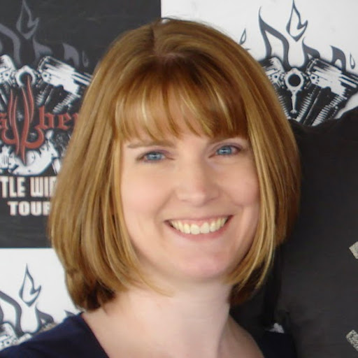 Robyn Carter Photo 32