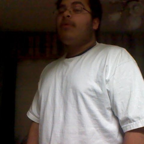 Carlos Guzman Photo 15