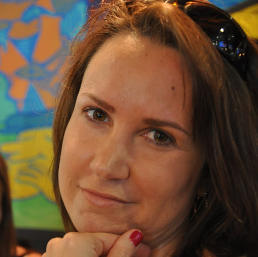 Katie Robinson Photo 10