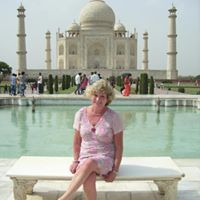 Wendy Elliott Photo 38