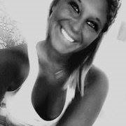 Hailey Robinson Photo 12