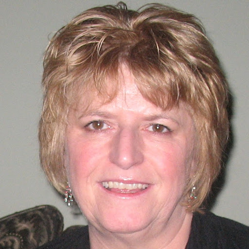 Elaine Sims Photo 9