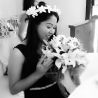 Catherine Robles Photo 13