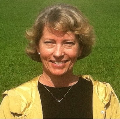 Nora Mitchell Photo 34