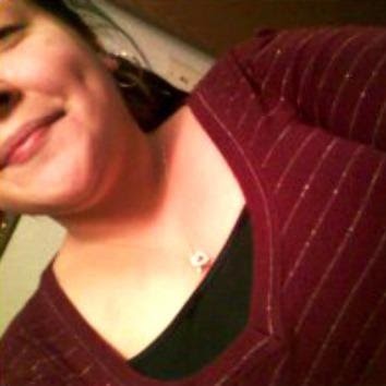Debbie Diaz Photo 22