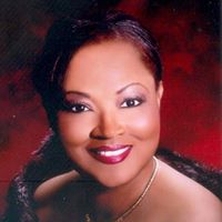 Shavonne Robinson Photo 7