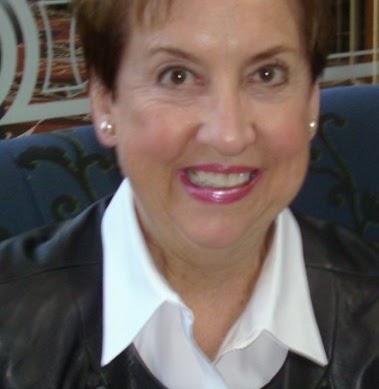 Catherine Nichols Photo 31
