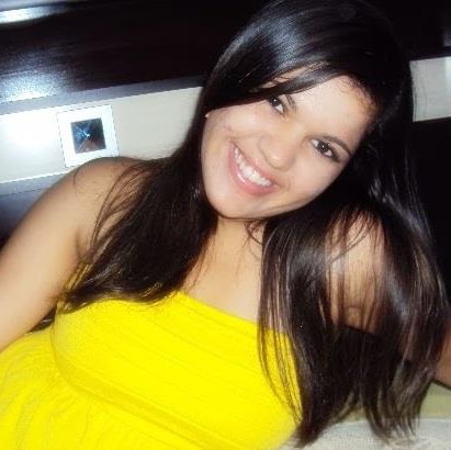 Sandy Moura Photo 22