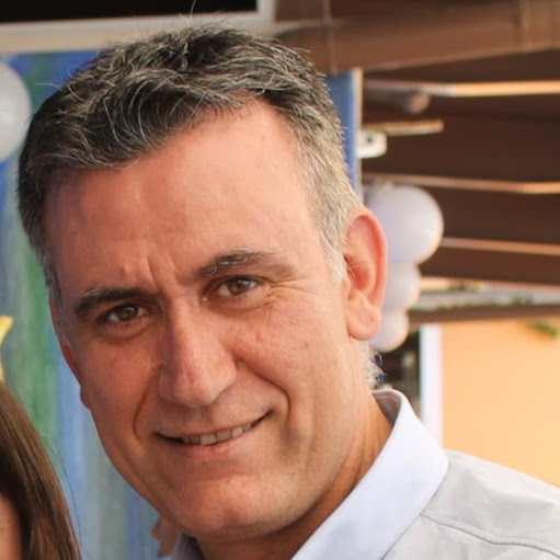 Tony Gallardo Photo 28