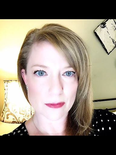 Stephanie Phillips Photo 37