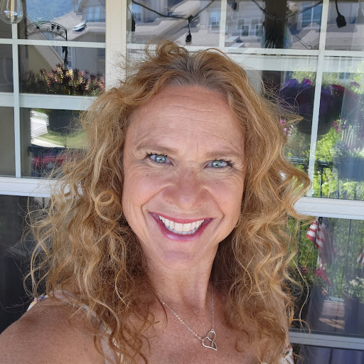 Kathy Hansen Photo 29