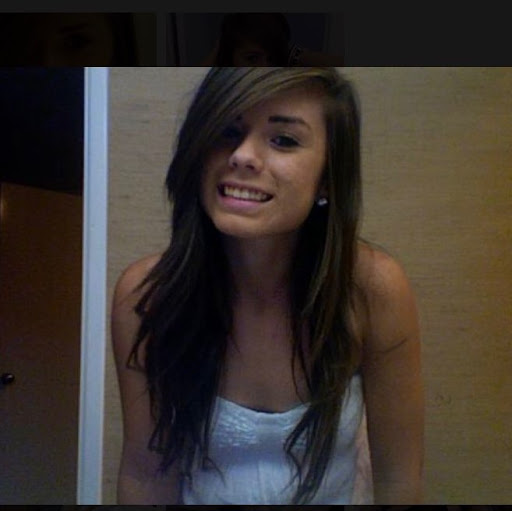 Andrea Ferris Photo 19