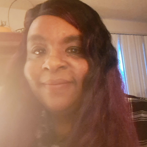 Angie Moore Photo 14