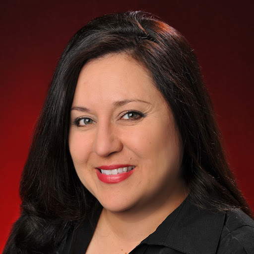 Shelly Rivera Photo 40