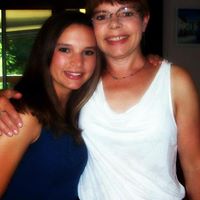 Aimee Douglas Photo 7