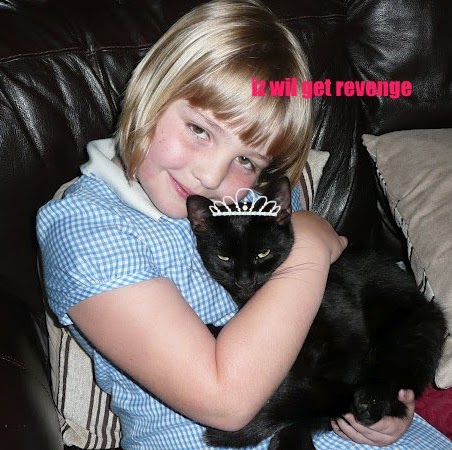 Catherine Yates Photo 31