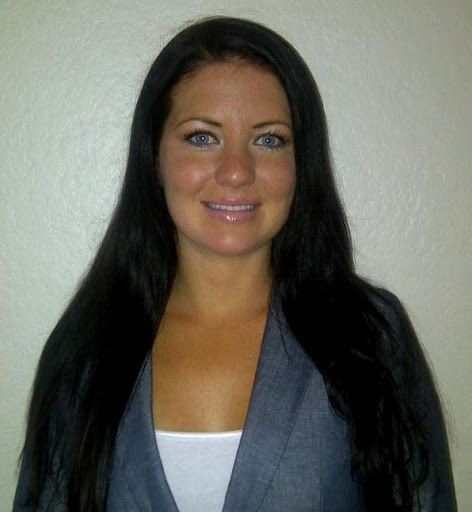 Kristen Brewer Photo 33