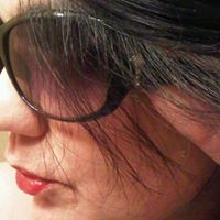 Jacqueline Davison Photo 7