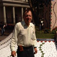 Robert Hooper Photo 34