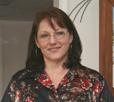Esther Thomas Photo 17