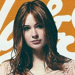 Sarah Sampson Photo 17